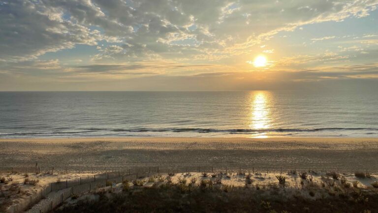 DoubleTree Sunrise